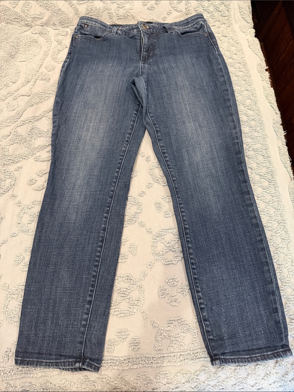 Talbots Straight-Leg Jeans in Medium Blue